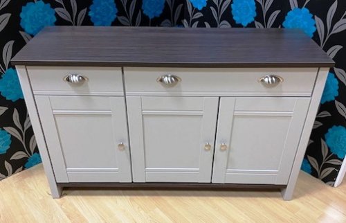 3 Door 2 Drawer Sideboard